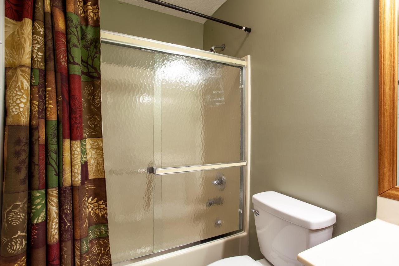 Ole Smoky Bnb - Game Room, Hot Tub, Mtn Views! Pigeon Forge Exterior foto