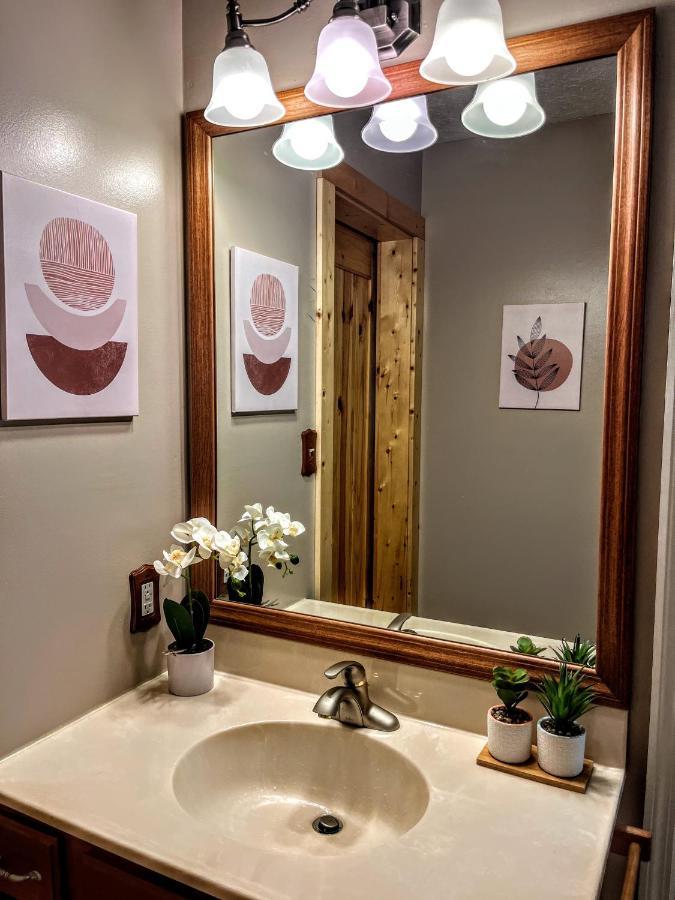 Ole Smoky Bnb - Game Room, Hot Tub, Mtn Views! Pigeon Forge Exterior foto