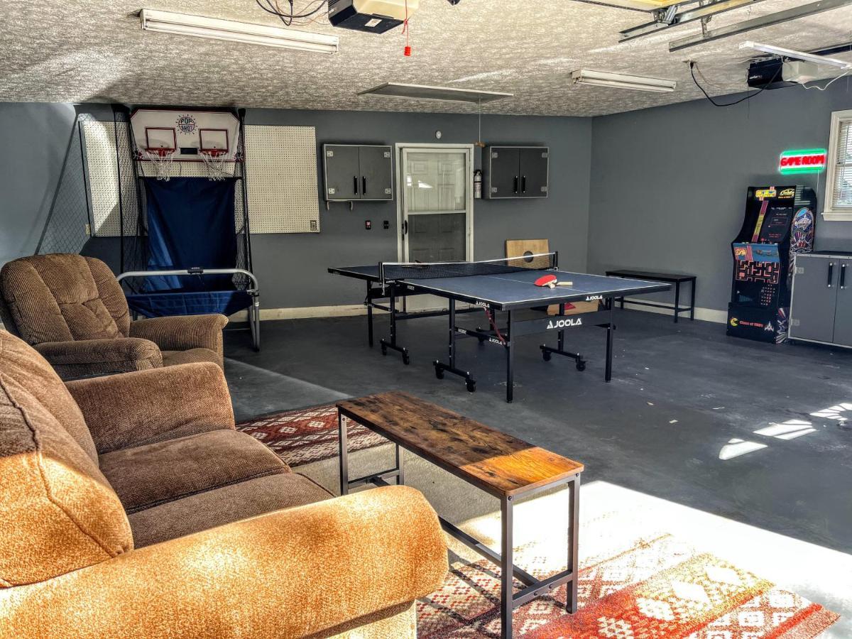 Ole Smoky Bnb - Game Room, Hot Tub, Mtn Views! Pigeon Forge Exterior foto