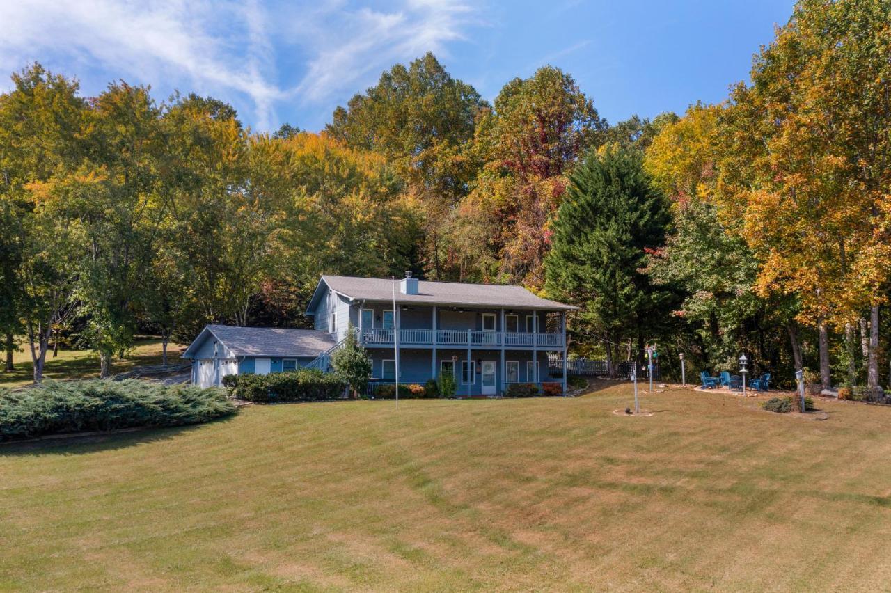 Ole Smoky Bnb - Game Room, Hot Tub, Mtn Views! Pigeon Forge Exterior foto